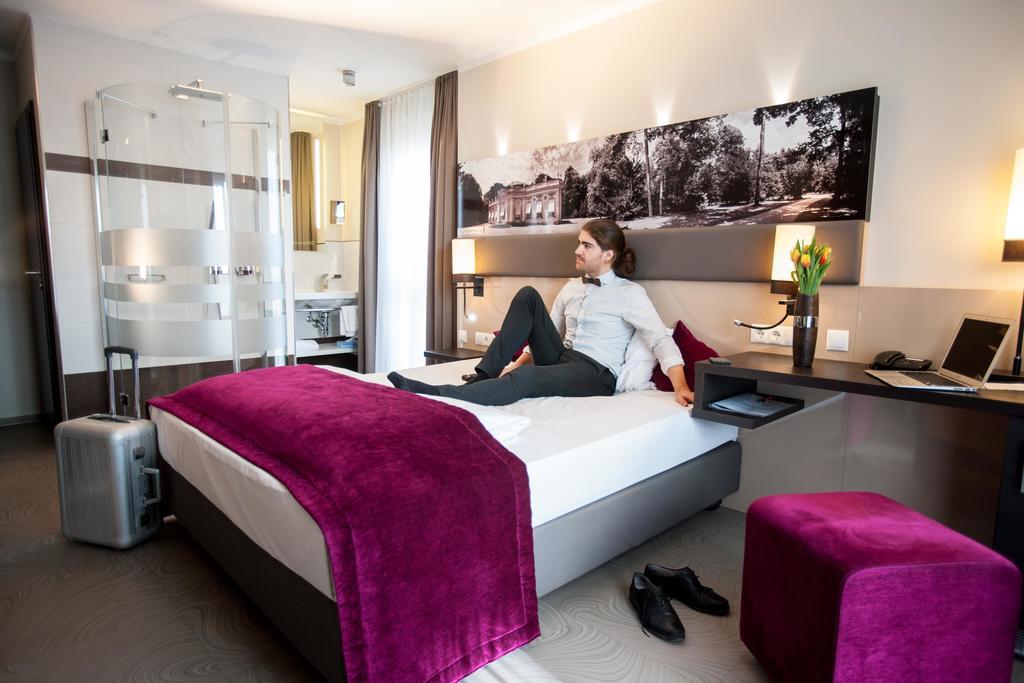 Amalienburg - Boutique & Boarding Hotel München Rum bild