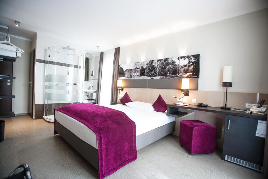 Amalienburg - Boutique & Boarding Hotel München Rum bild